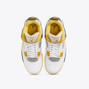 Air Jordan Kids Sneakers in White and Yellow